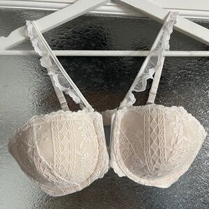 VS lace bra removable straps